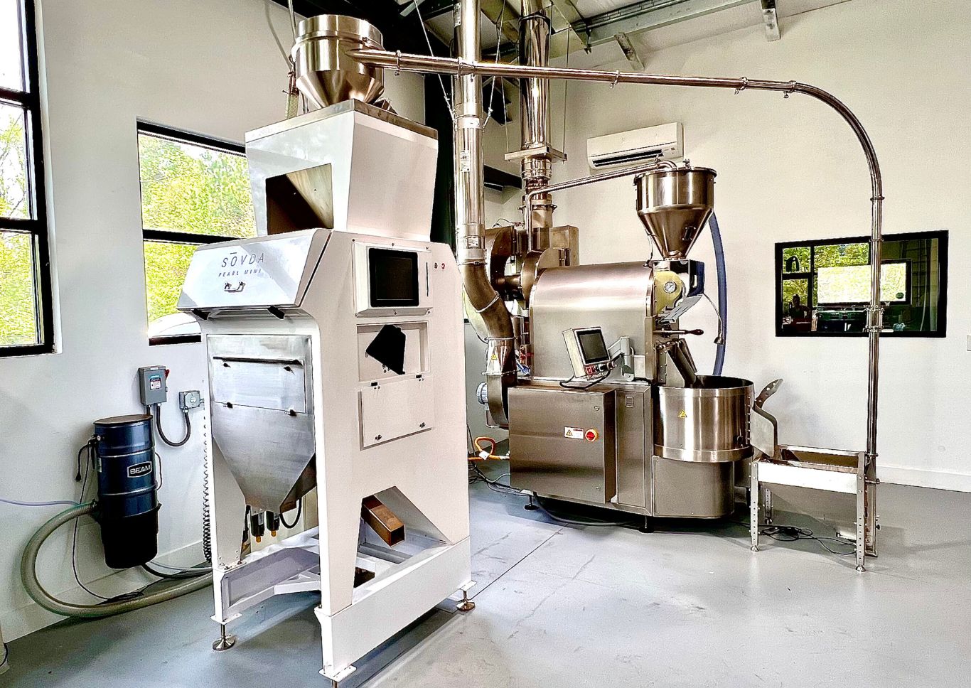 Loring S35 Kestrel and sovda machine to roast coffee